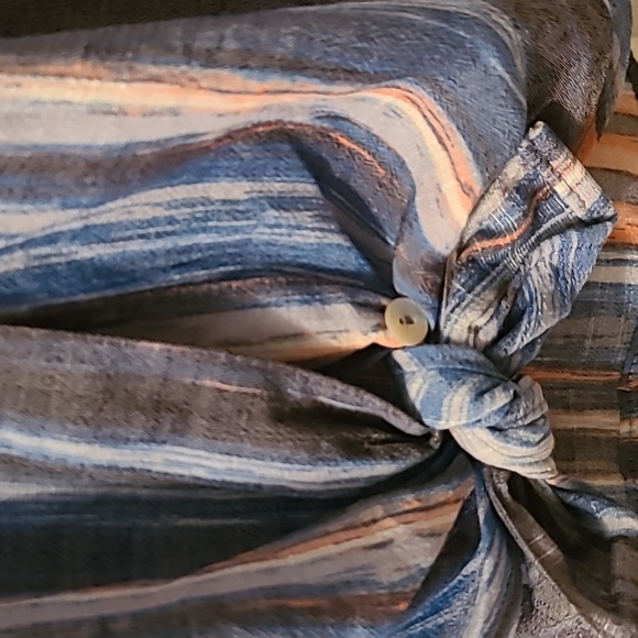 ZAC & RACHEL WOMEN'S LONG SLEEVE BLUE STRIPED FRONT BUTTON SHIRT SIZE MEDIUM - Picture 4 of 16